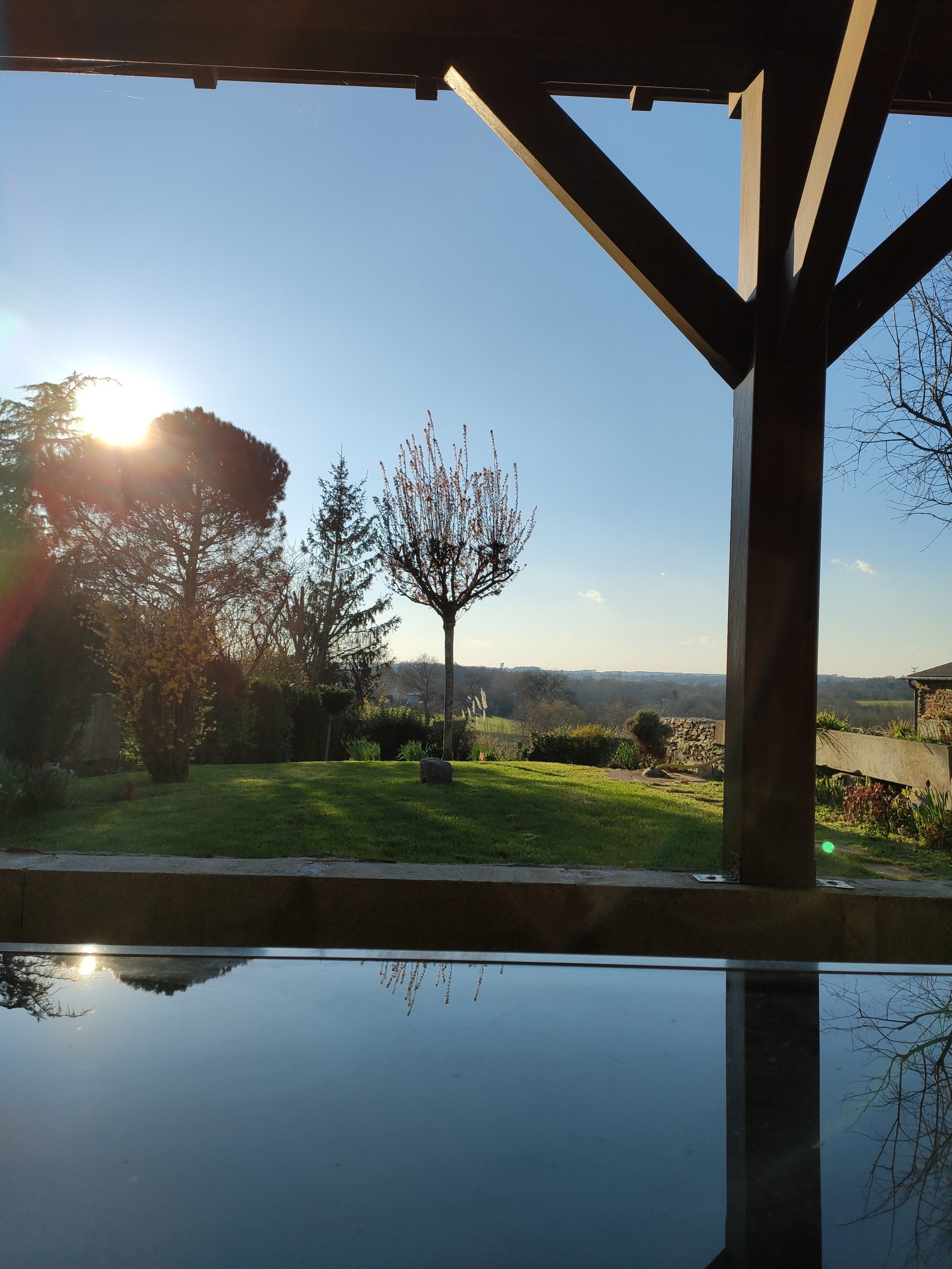 VueTerrasse01Gite8ChateauGontier VueTerrasse01Gite8ChateauGontier